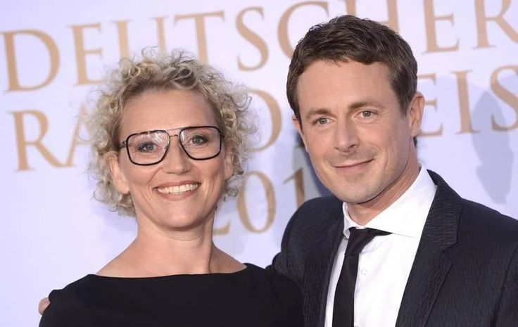 Hochzeit Julia Westlake Neuer Freund: Wahrheit, Gerüchte und private Einblicke